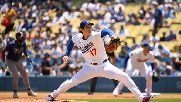 Shohei Ohtani takes an important step in his recovery with a bullpen session | De Último Minuto English