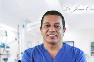 Doctor Óscar Polanco testifies before the Public Prosecutor's Office regarding the investigation into a death at an aesthetic clinic in Santiago | De Último Minuto English