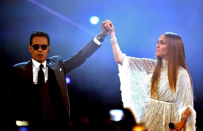 Marc Anthony reveals the story behind the "No me ames" video with Jennifer Lopez | De Último Minuto English