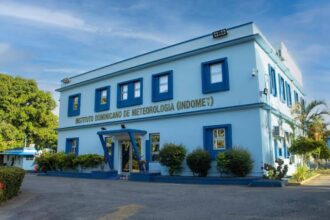 Indomet forecasts hot weather, mostly sunny skies, and isolated showers in inland provinces | De Último Minuto English