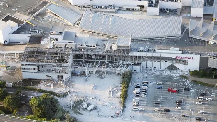 Several dead in a shopping center due to the 7.1 earthquake in Kumamoto (Japan) | De Último Minuto English