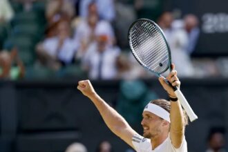 Alexander Zverev breaks his losing streak against Taylor Fritz and reaches the Wimbledon semifinals for the first time | De Último Minuto English