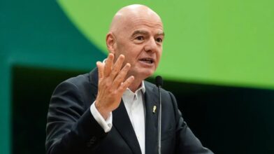 FIFA faces criticism after U.S. World Cup host cities say promised funds remain unpaid | De Último Minuto English