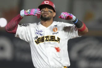 Venezuelan player sparks bench-clearing brawl in Mexican baseball league