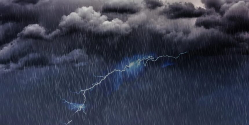 Tropical wave will cause downpours this Saturday; heat will remain intense | De Último Minuto English
