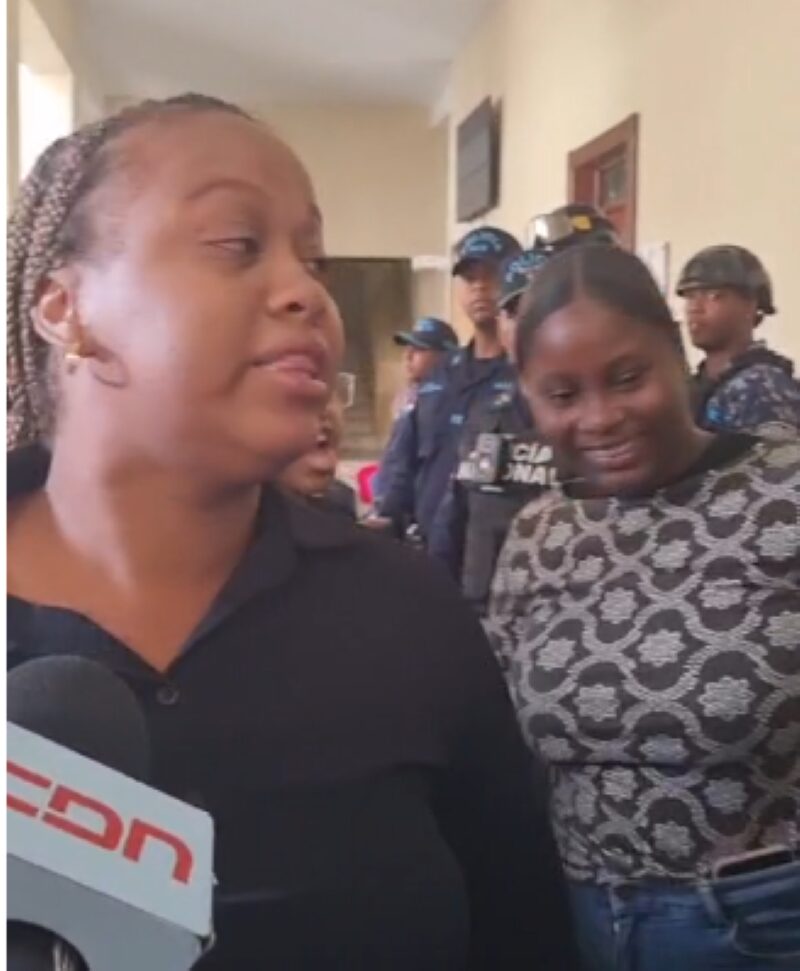 Relatives of those convicted denounce alleged irregularities following 30-year sentence for shooting attack | De Último Minuto English