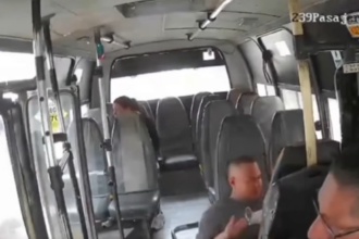 Bus door accidentally helps save motorcyclist’s life in Colombia
