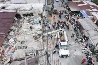 Jhon Arias sends plane with medical aid to Quibdó after earthquake in Colombia | De Último Minuto English