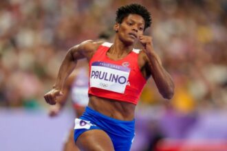 Marileidy Paulino will run the 4x400 mixed relay at the Central American Games this Monday | De Último Minuto English
