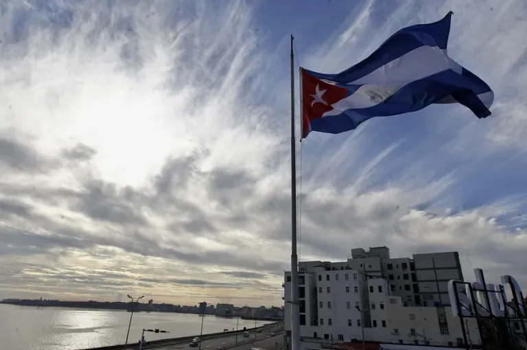 Dominican Republic expels nine diplomats from the Cuban Embassy | De Último Minuto English