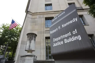 United States sues New York, Connecticut and Vermont over aid to undocumented migrants | De Último Minuto English