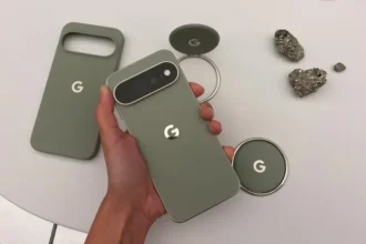 Google equips the camera of its new Pixel 11 Pro phone with a Google telephoto lens | De Último Minuto English