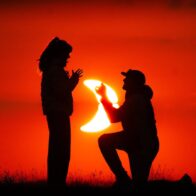 Proposal during solar eclipse in French Alps goes viral