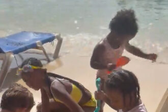 Cardi B’s children continue enjoying family vacation in the Dominican Republic | De Último Minuto English