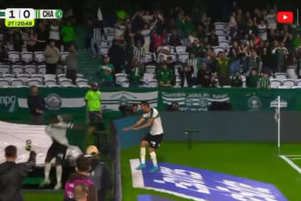 Jacy Maranhão falls down stadium access during celebration, but goal is disallowed | De Último Minuto English