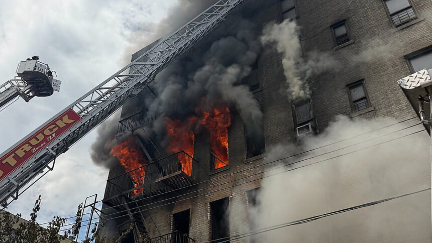 Investigation continues after Bronx apartment fire leaves three dead | De Último Minuto English