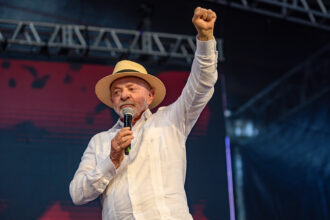 Lula launches reelection campaign in birthplace of his political career | De Último Minuto English
