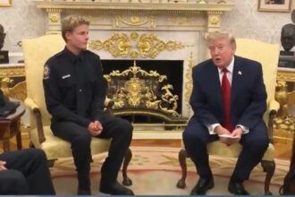 Trump meets lifesaving hero Ryder Williams at the White House | De Último Minuto English