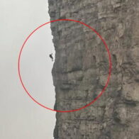 Mountaineer rescued after spending 12 hours suspended 2,000 meters above the ground in Italy | De Último Minuto English