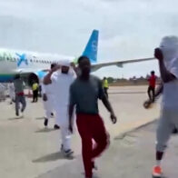 About 200 Haitians deported to Haiti after TPS ends | De Último Minuto English