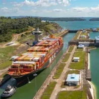 Panama Canal to adjust lock draft for large ships without cutting transits | De Último Minuto English