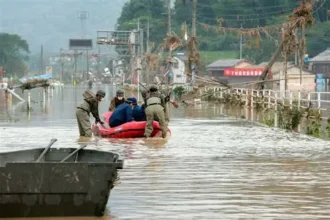 At least four dead due to torrential rains and flooding in eastern Japan | De Último Minuto English