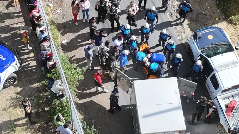 Remains of a woman missing for 37 days found in an Ecuadorian river | De Último Minuto English