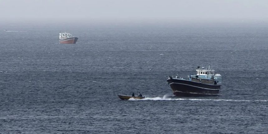 Iran insists that it will not reopen Hormuz until the U.S. meets its conditions | De Último Minuto English