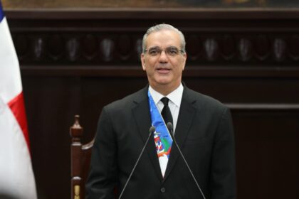 Abinader removes key government figures upon completing two years of his second term | De Último Minuto English