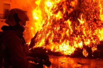 7-year-old boy dies during fire in Upper Manhattan | De Último Minuto English
