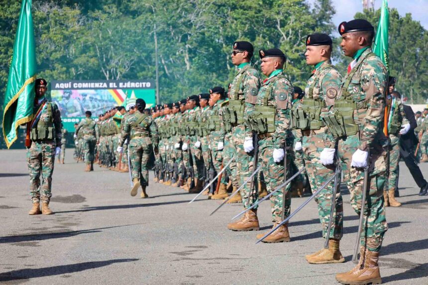 Army graduates 587 new soldiers after completing their military training | De Último Minuto English