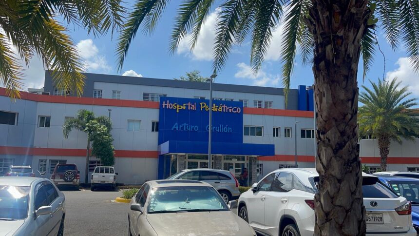 10-year-old boy dies after gas tank explosion; his father is fighting for his life | De Último Minuto English