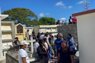 Tragedy in Villa González: 9-year-old boy dies electrocuted while flying a kite | De Último Minuto English