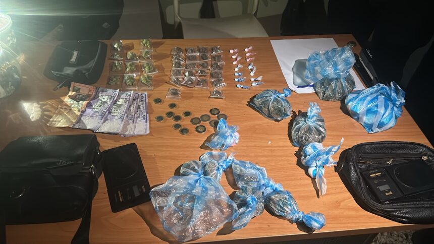 Police seize narcotic substances, firearms and arrest several people in SDN | De Último Minuto English