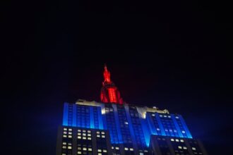 Empire State Building lights up with Dominican colors with the participation of Santiago Matías | De Último Minuto English