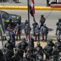 Police Director oversees operation in Navarrete after Army private is wounded during protests | De Último Minuto English
