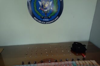 Police arrest man in El Seibo with 50 portions of alleged drugs | De Último Minuto English