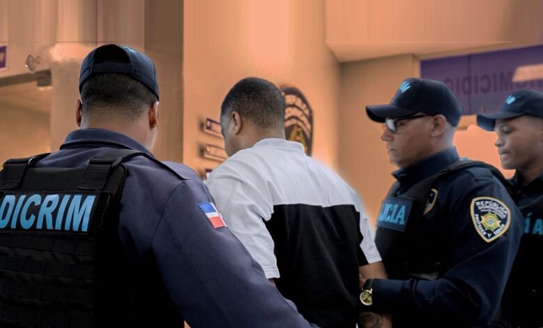 Alleged suspect in basketball player's death in San Carlos turns himself in to authorities | De Último Minuto English