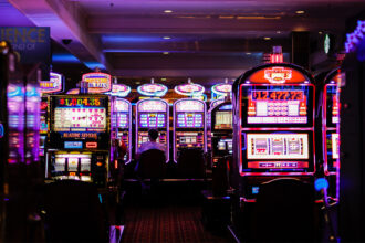 Casinos will only be allowed to operate in four-star hotels or higher | De Último Minuto English