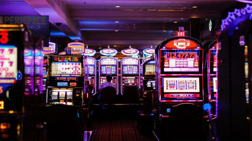 Casinos will only be allowed to operate in four-star hotels or higher | De Último Minuto English