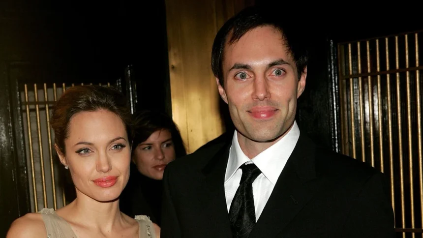 James Haven, Angelina Jolie's brother, reveals at 53 that he is gay | De Último Minuto English