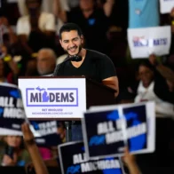 Democrats try to present a united front in Michigan after a very close primary | De Último Minuto English