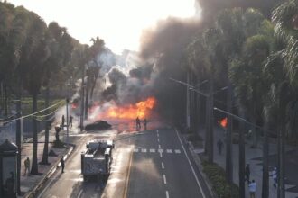 Two dead after fuel truck fire; 911 coordinates operation | De Último Minuto English