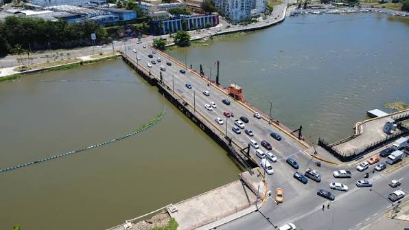MOPC will close the floating bridge for two hours this Saturday | De Último Minuto English