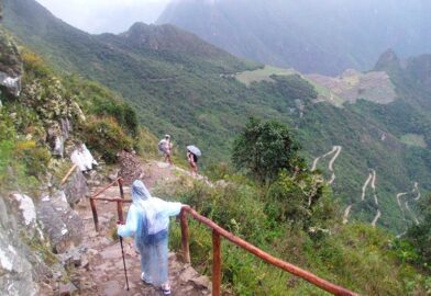 Access to the Inca Trail to Machu Picchu is suspended due to heavy rains in Peru | De Último Minuto English