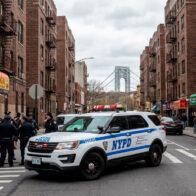 Manhunt underway for man who shot employee during robbery at Manhattan bodega | De Último Minuto English