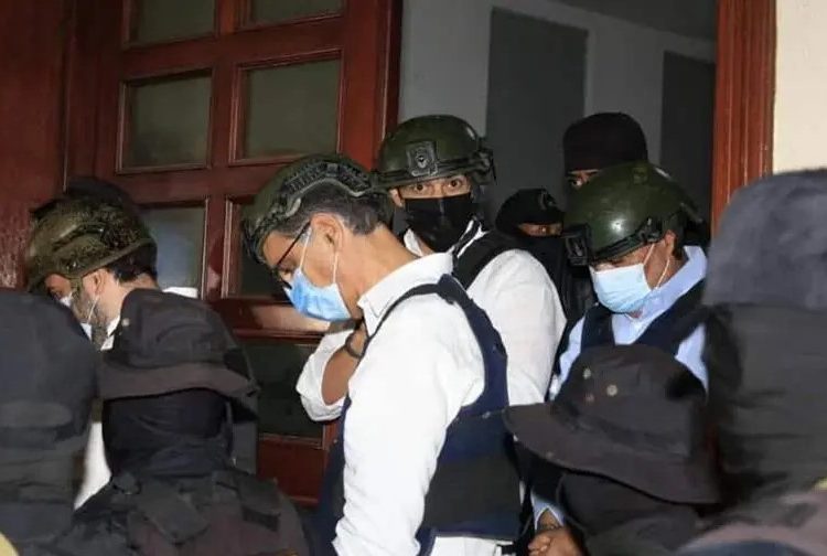 Public Prosecutor's Office requests four more months to file charges against Santiago Hazim and nine other defendants | De Último Minuto English