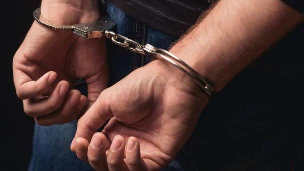 Police arrest three men for weapons and alleged drugs in San Juan and La Vega | De Último Minuto English