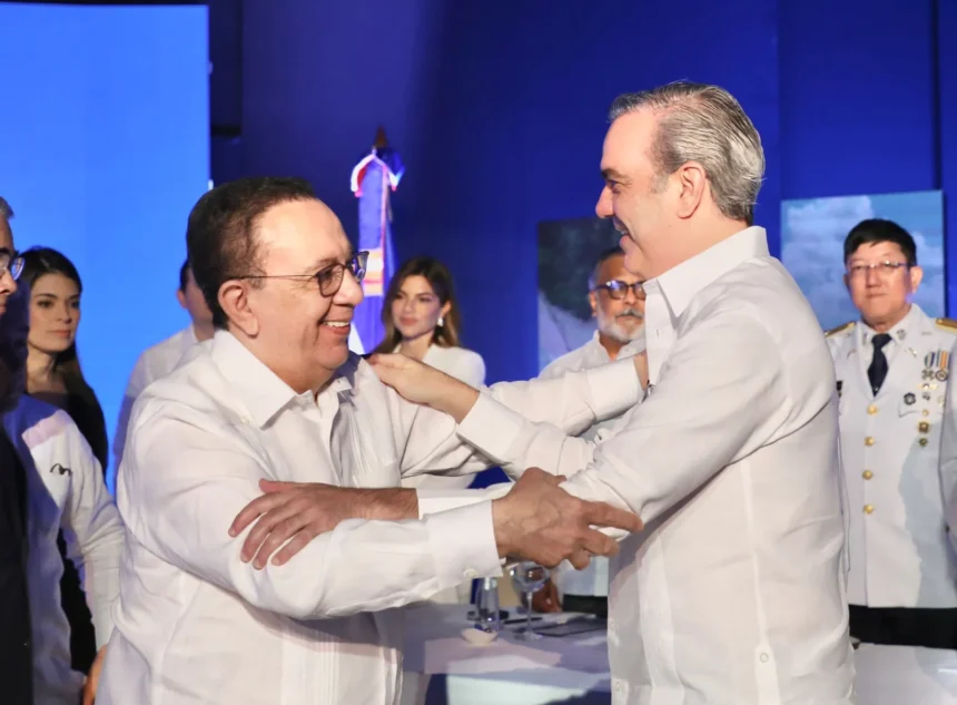 Valdez Albizu will continue to head the Central Bank | De Último Minuto English