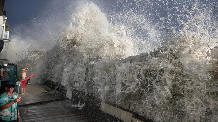 Hurricane Marie causes flooding and rescues in coastal California cities